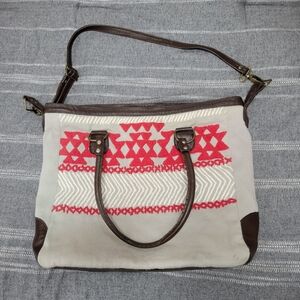 Noonday Collection Weekender